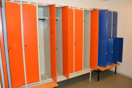 1 x 3-compartment locker cupboard + bench + 1 x 4-compartment locker closet + 1 x 8 space key locker with bench