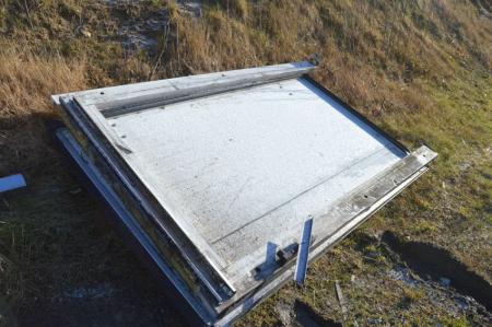 Isoleret aluskydeport til kølerum eller fryserum med hængsler og portal