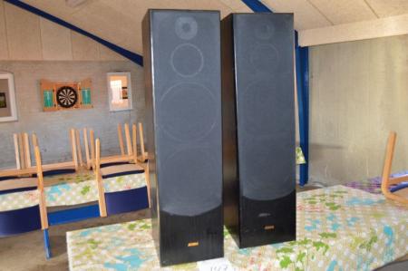 2 x speakers, Koda AV9502F, 500 Watt. Dimension wxh about 51 x 116 cm