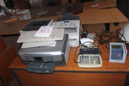 Fax + printer + tastatur + regnemaskine + DK terminal. Stand ukendt
