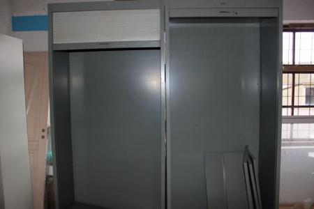 2 pcs. steel cabinets with jalusilåger