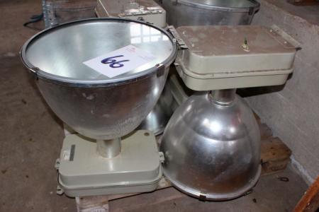 2 pcs. Industrial Lamps, Glamox, GDH-B 700 HG - 700 W, 200v, 50 HZ H: 70.5 cm Ø 56 cm