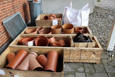 Miscellaneous pallets with sewer pipes and fittings 160 mm