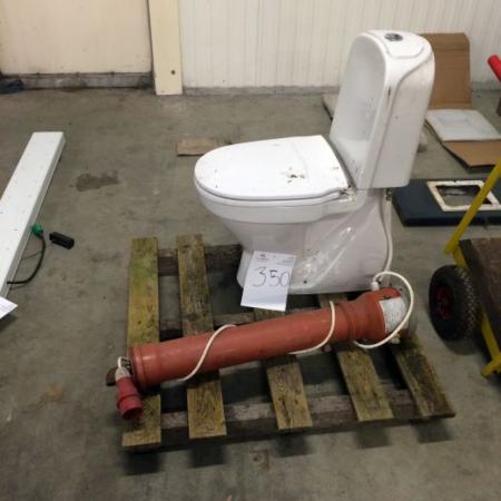 Metro varmtvandsbeholder 2 L + Gustavsberg toilet ubrugt