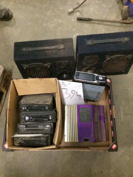 Div car stereos and amplifiers etc.