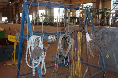 Wheeld stand including various lifting equipment