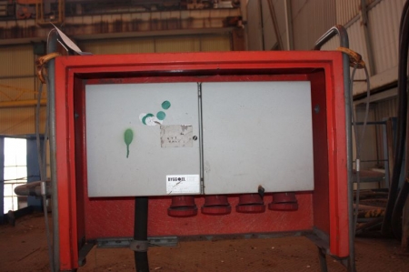 Dispensing-switch-board, Bygg-el, type 516-s. Max. load: 200 a 