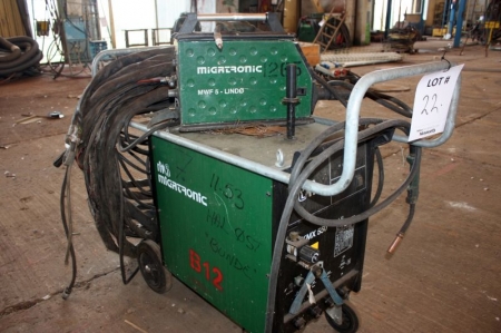 Migatronic KMX 550, yard type. Cables. Wire Feed Unit: Migatronic MWF-5. Welding cables. (10588)
