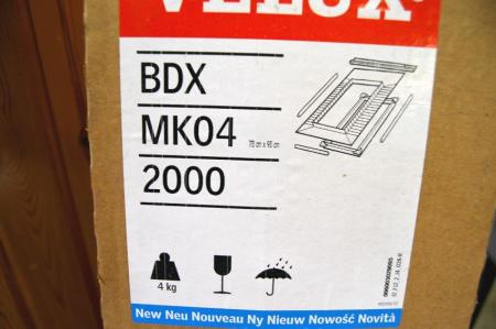 Velux tagvinduesinddækning, mærket BDX MK04, 78x98 cm, 2000. Ubrugt i original emballage