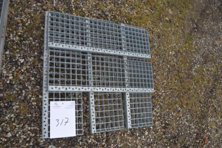 5 grid stages, galvanized, ca. 80 x 24 cm