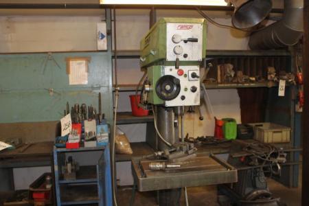 Drill press FAMUP type TCO 40 LTR C1 EN matr. no. 2268 with machine shed plug