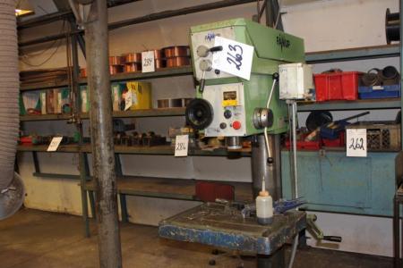Drill press FAMUP type TCO TR C1 EN matr. no. 5029 with machine shed plug