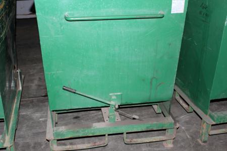 Tilting Container without wheels 750 kg