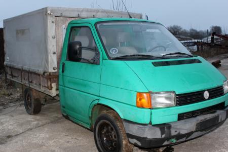Van, VOLKSWAGEN, TRANSPORTER PICK-UP, 2.4 D, year 1994 with a tarpaulin structure, chassis No. WV2ZZZ70ZSH021208 previous reg. No NR 95656 condition unknown