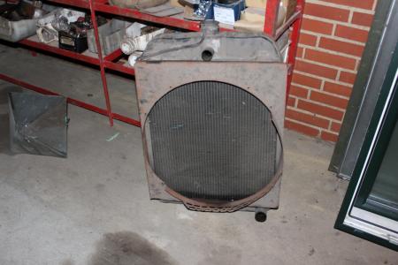 Radiator for Volvo 650 electricity. 700 tractor