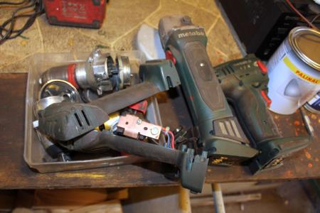Aku angle grinder 18 v LTX 125 + box poster with various spare parts, all able unknown