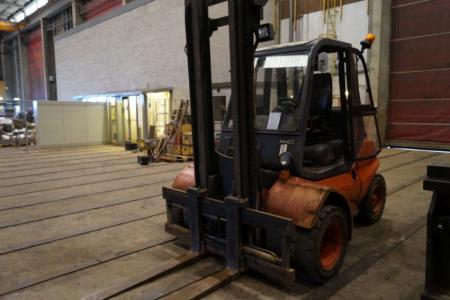 Truck, mrk. Linde, 4.5 T. driven about 10,331 hours