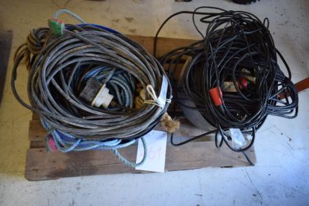 2 tubs with div. power cables, 220 / 380V and rope
