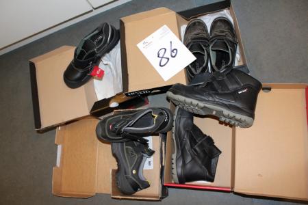 3 pairs of new safety str. 43 + 44 + 1 pair used safety