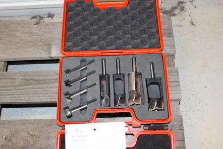 2 boxes of assorted cutting tools