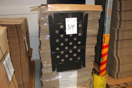 2 pallets of cardboard boxes with holes