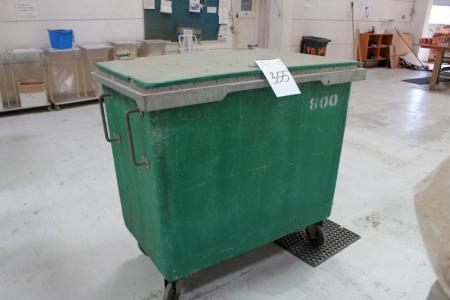 Waste Container on Wheels