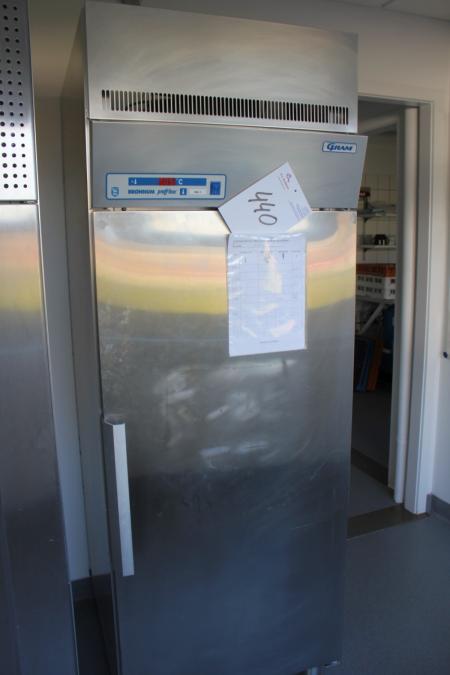 Industrial refrigerator, Gram Proff line
