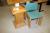 El Steh- / Sitz-Schreibtisch + Schublade + 3 Stühle + Sockel
