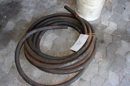 Roller with hydraulic hose 1 "approximately 20 meters unused