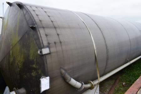 Silo Tank i aluminium. Udvendig mål: L 20,00 m x Ø 3 m. Der medfølger transport bukke/understøtning i træ 
