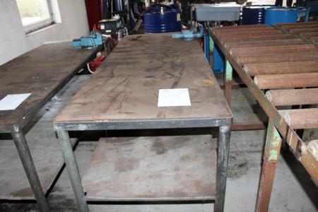 Workbench with vice 2000 x 770 mm