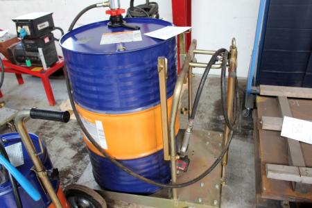 Barrel trolley with hand pump content: GearWay AC 10 W