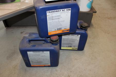 3 cans of 10 liters of oil: TransWay AC 10W + TransWay WB + DieselWay 30