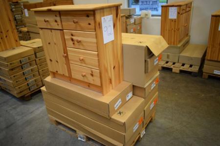 Komoder m. 5 drawers and 1 cupboard, ca. 12 pcs. Total.