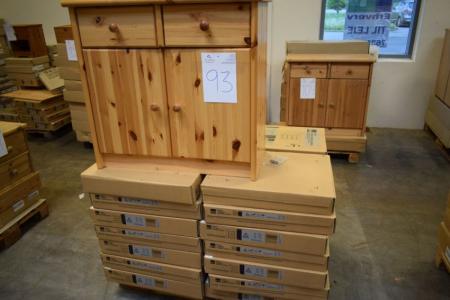 Komoder m. 3 drawers, H 599 x L 465 x D 376 mm, ca. 26 paragraph. + 1 dresser w. 2 drawers and closet m. 2 shelves