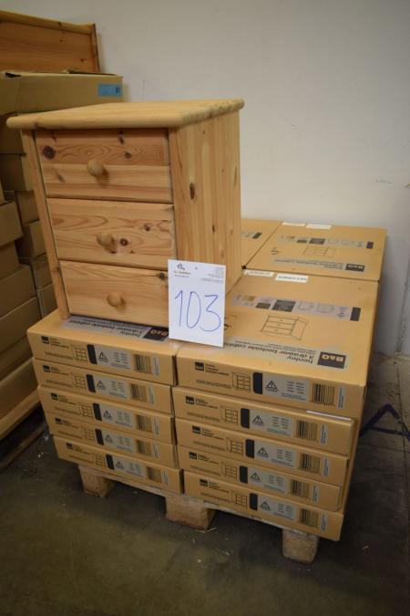1 piece. komoder m. 3 drawers, H 589 x L 465 X D 376 mm