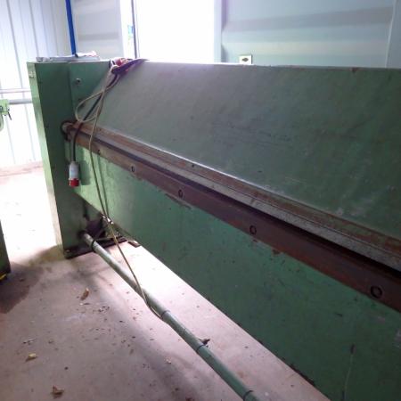 Bending Machine "Fasti" 2500 mm. The machine is in side open container