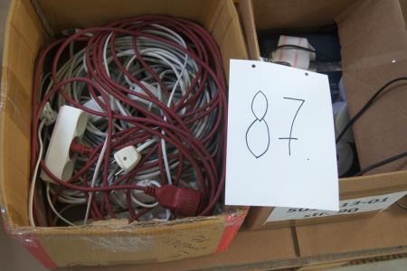 Paket 50 pakkevægt (afprøvet), Nivelerings apparat af ældre dato (retro) (afprøvet), regnemaskine (afprøvet), diverse ledninger mv.