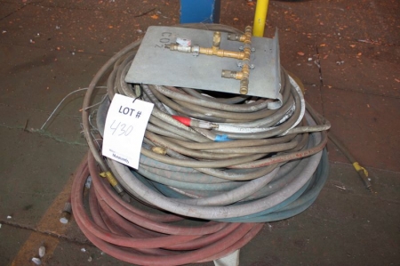 Air hoses + air outlet station