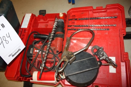 Percussion drilling machine, Hilti TE24 + Aku drilling machine with charger, Hitachi