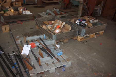 Various contents on pallets on the floor