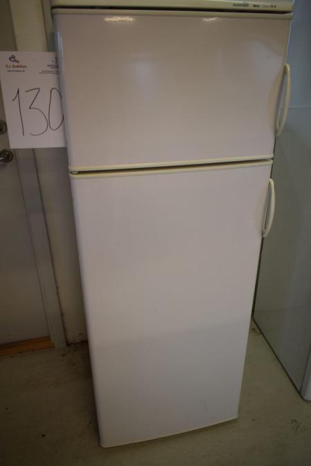 Køleskab mrk.  Euromatic, B 55 x H 143 x D 49 cm