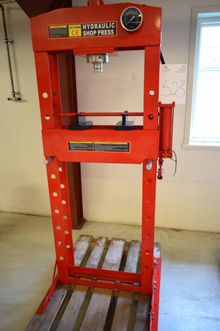 Hydraulic presses 30 T. Unused