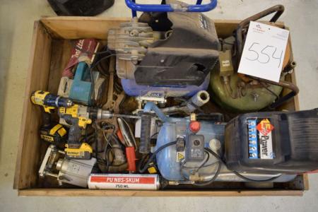 Palle m. Miscellaneous compressor, router, etc. Stand unknown