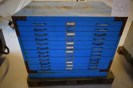 File cabinet m. 12 drawers, B 107 x H 85 x D 75 cm.