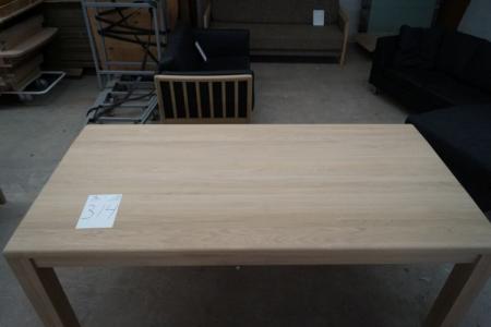 Dining table, oak, L 200 x W 100 cm