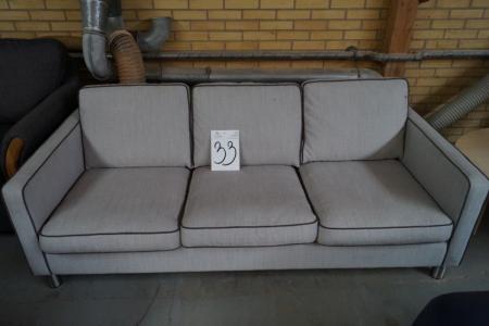3 pers. Grey couch m. Loose cushions, low back