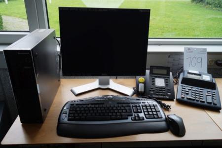 PC Lenovo, skærm DELL, tastatur Logitech, tlf. og regnemaskine