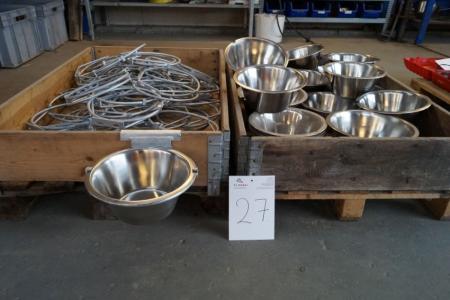 Galvanized. Holders about 50 pcs. water bowls + about 22 pcs. stainless steel water bowls