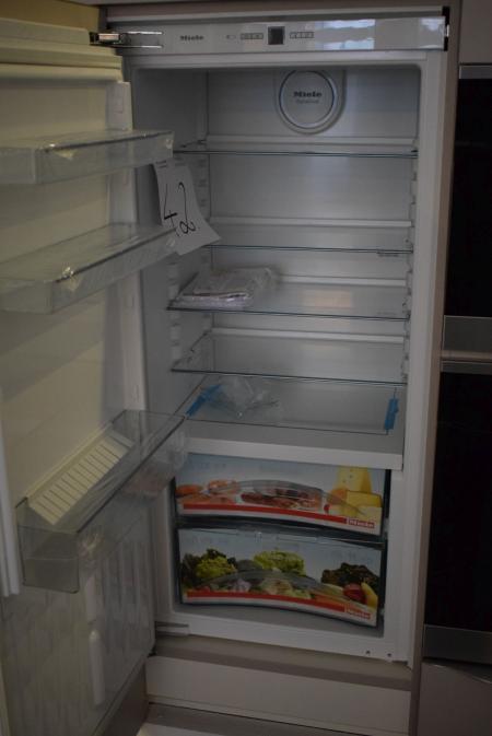 Miele refrigerator integrable model K34272ID StayFresh H122. Dyna Cool ventilation Guiding Sale 9995 kr.